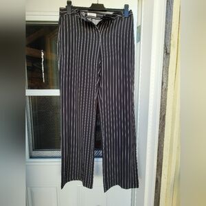 Reitmans Black and White Pinstripe Pants Size 5 Wide Leg